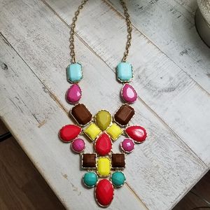 Statement necklace